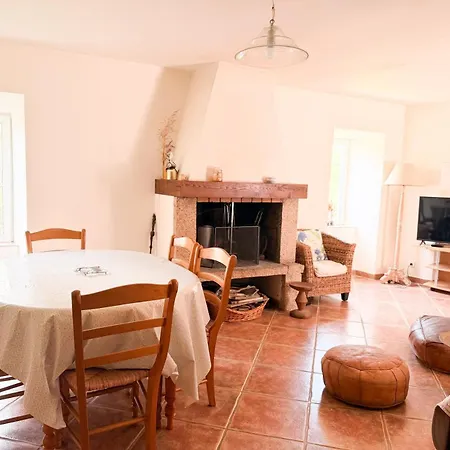 Guest house 